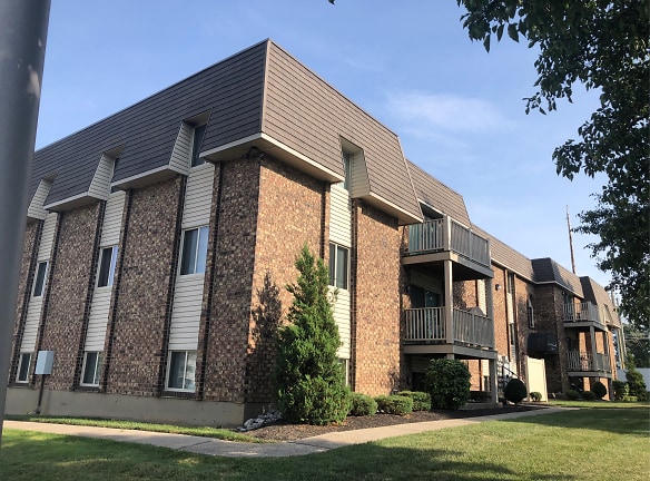 Country Club Estates Apartments - Erlanger, KY
