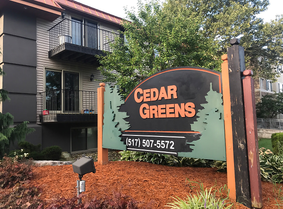 Cedar Greens Apartments - East Lansing, MI