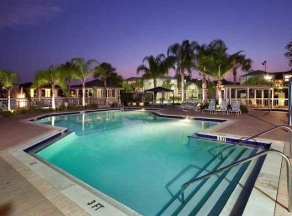 Palm Cove Apartments - Bradenton, FL