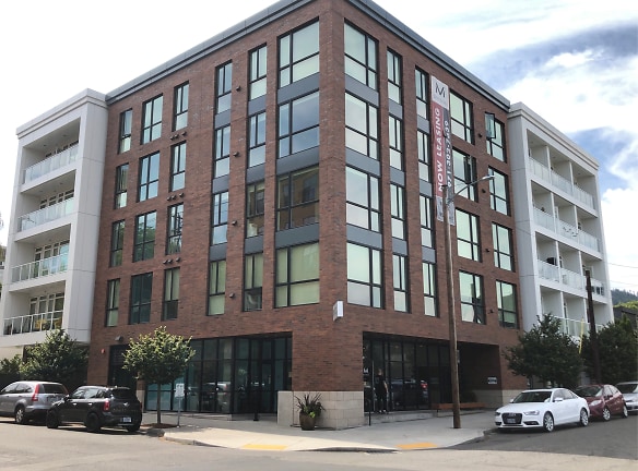 Montessa Apartments - Portland, OR