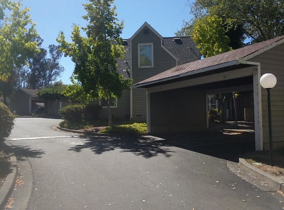 Woodcreek Village Apartments - Santa Rosa, CA