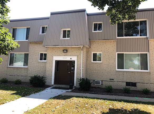 Durand Plaza Apartments - Racine, WI