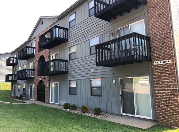 Mountain Valley Properties Apartments - Carbondale, IL