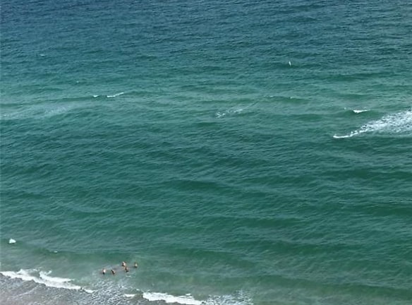 3140 S Ocean Dr #PH7 - Hallandale Beach, FL