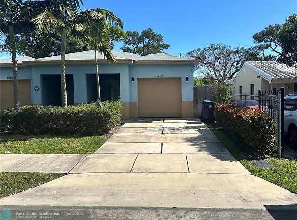 1208 NW 3rd Ave - Fort Lauderdale, FL