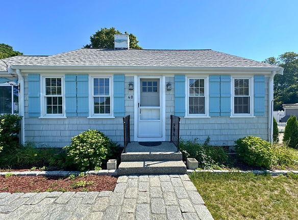 40 Webster Rd - Yarmouth, MA