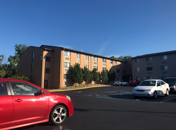 Maryvale Apts Apartments - West Terre Haute, IN