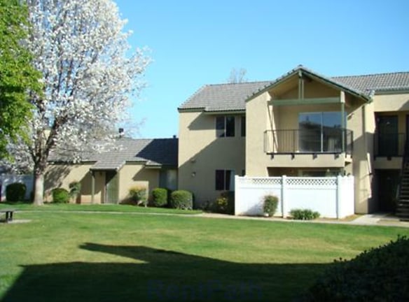 Boulder Springs Apartments And Townhomes - Fresno, CA