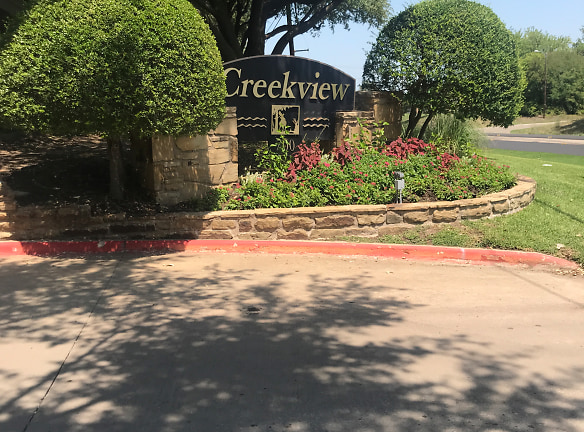 Creekview Apartments - Sherman, TX