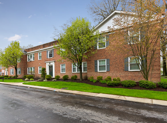 Shaker Crossing Apartments - Shaker Heights, OH