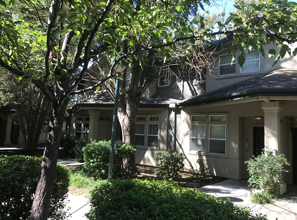 Windmere I & II Apartments - Davis, CA