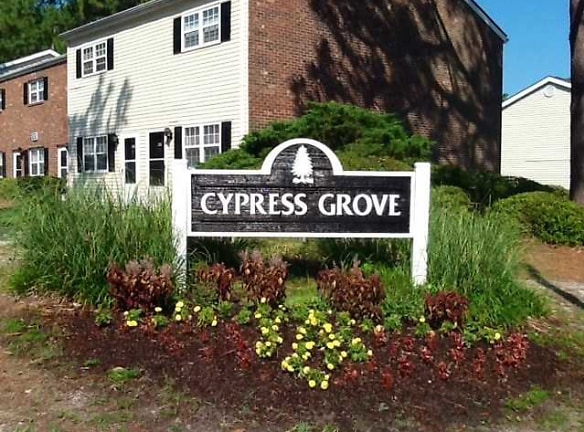 Cypress Grove Apartments - Wilmington, NC