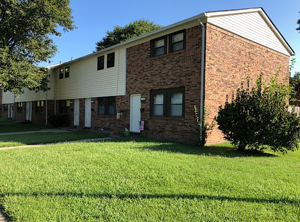 Garden Side Terraces Apartments - Jeffersonville, IN