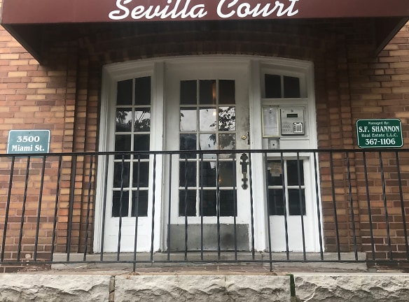 Sevilla Court Apartments - Saint Louis, MO