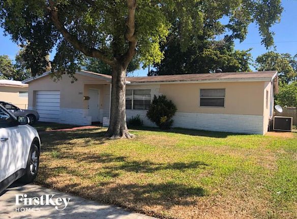 4180 Northwest 34th Way - Fort Lauderdale, FL