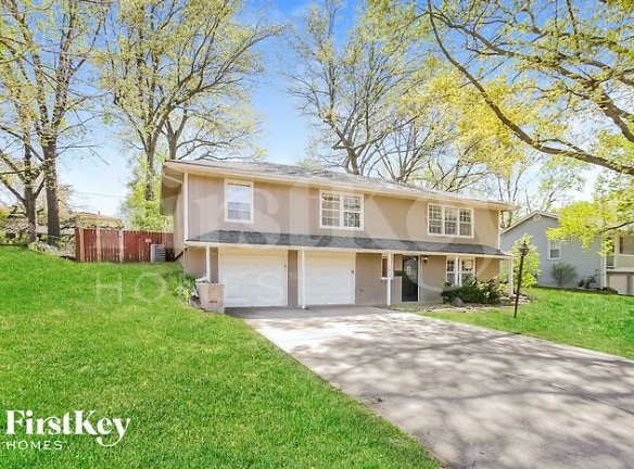 12813 E 49th St S - Independence, MO