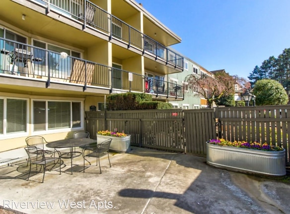 Riverview West Apartments - Seattle, WA