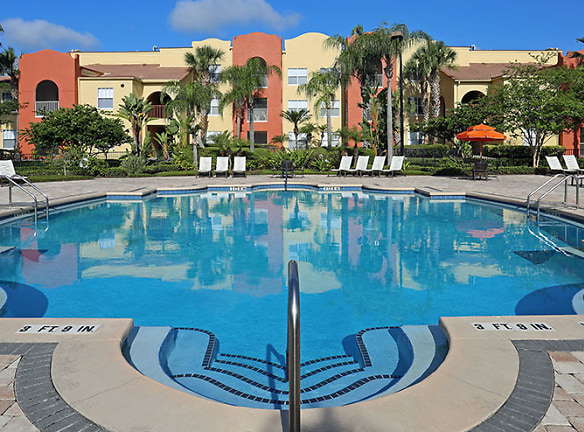 Mission Club Apartments - Orlando, FL