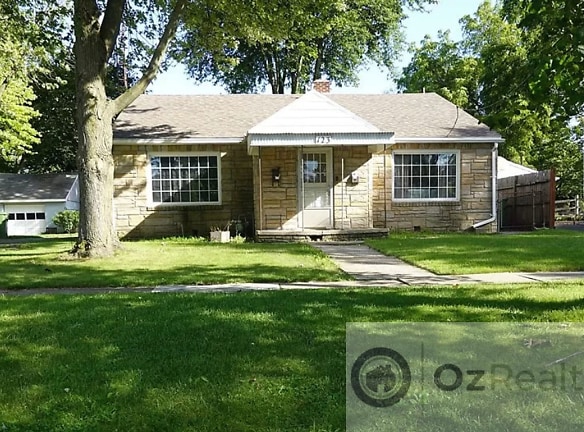 123 S Masters Ct - Maumee, OH