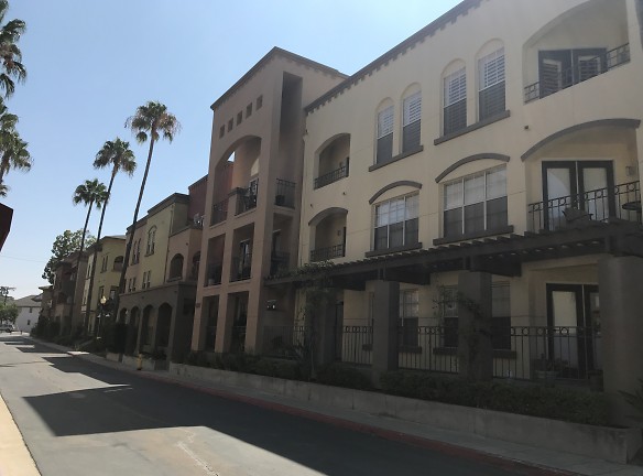 Uptown District Apartments - San Diego, CA