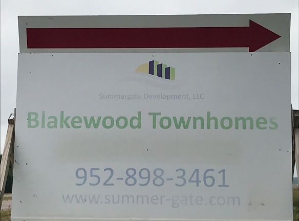 Blakewood Townhomes Apartments - Shakopee, MN