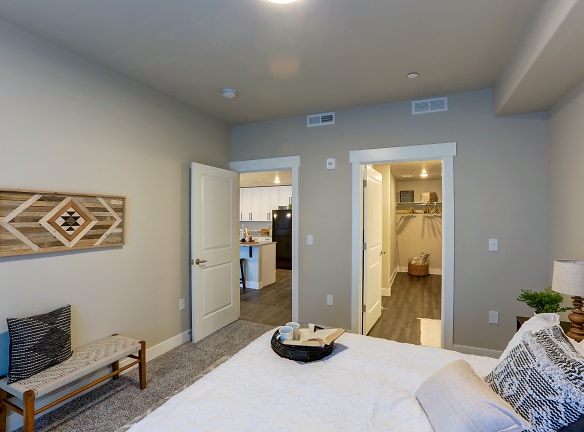 Residence At South Haven Farms Apartments - Payson, UT