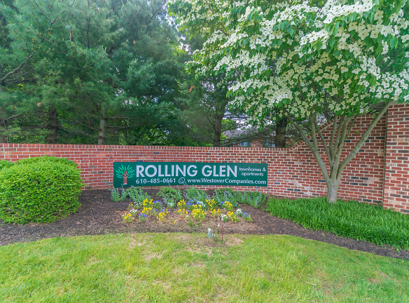 Rolling Glen Townhomes & Apartments - Marcus Hook, PA