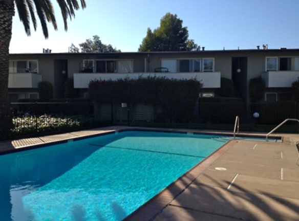 Peppertree Apartments - Fremont, CA