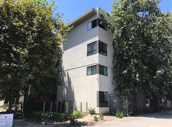 Amistad Apartments - Los Angeles, CA