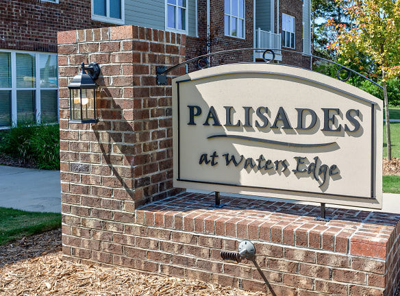 Palisades At Waters Edge Apartments - Mooresville, NC