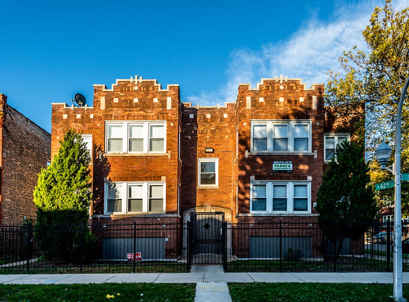6200 S Rockwell Street - Chicago, IL