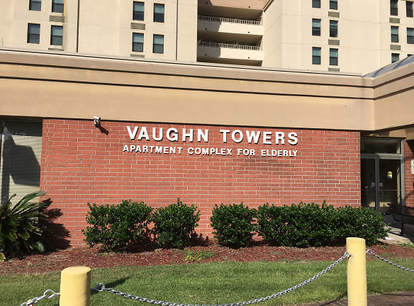 Vaughn Towers Apartments - Dothan, AL