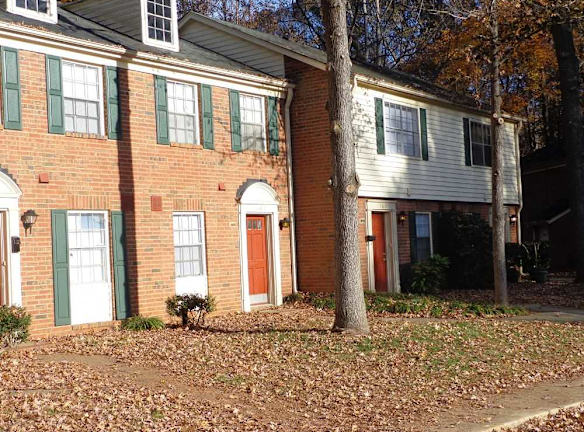 Scarlett Point Apartments Charlotte Nc
