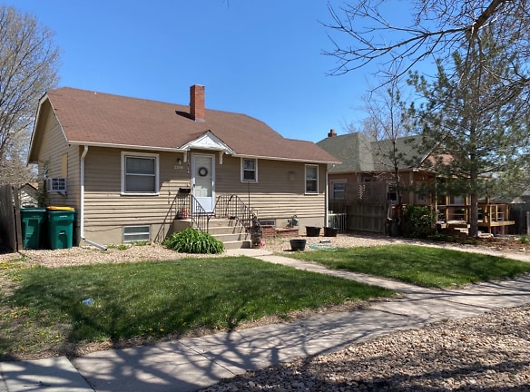 2208 9th Ave - Greeley, CO