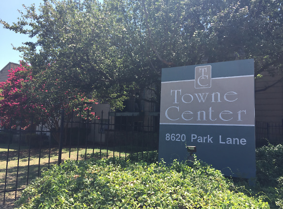 Towne Center Apartments - Dallas, TX