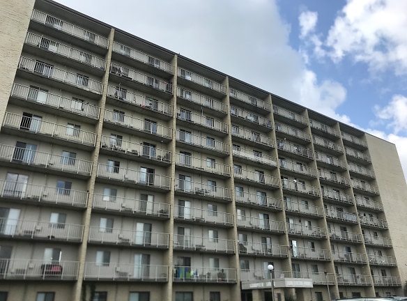 Grandview Tower Apartments - Evansville, IN