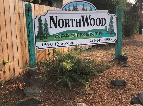 Northwood & R Street Apartments - Springfield, OR