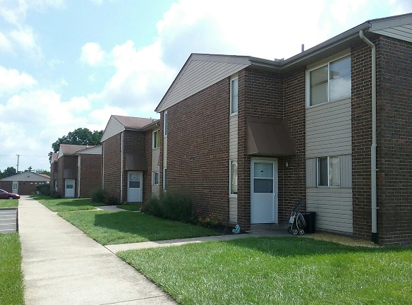 Garden Manor Apartments - Troy, OH
