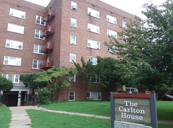 CARLTON HOUSE Apartments - Elizabeth, NJ