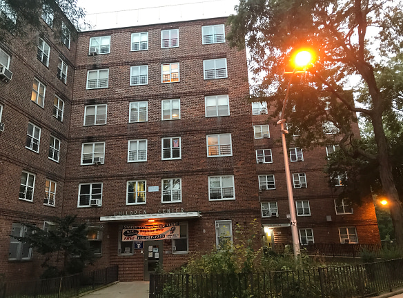 Berry Houses Apartments - Staten Island, NY