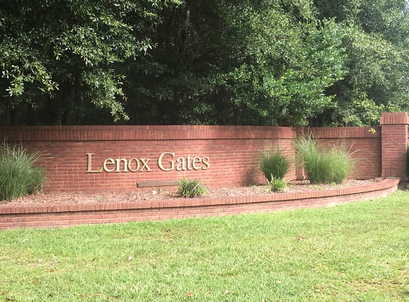 Lenox Gates Apartments Homes - Mobile, AL