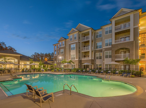 Sterling TownCenter Apartments - Raleigh, NC