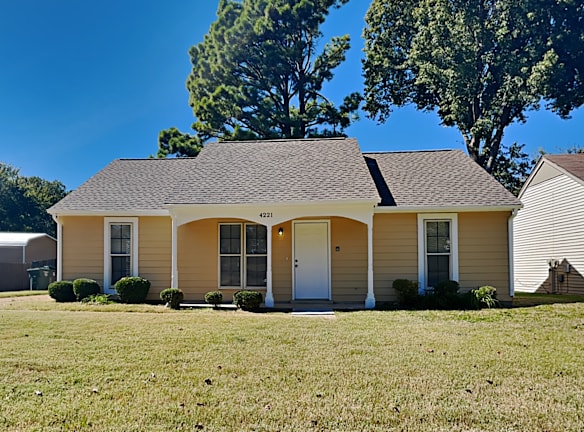 4221 Oak Wind Drive Memphis TN 38141 Home For Rent Rentals com