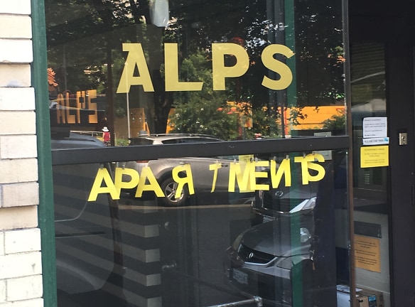 Alps Apartments - Seattle, WA