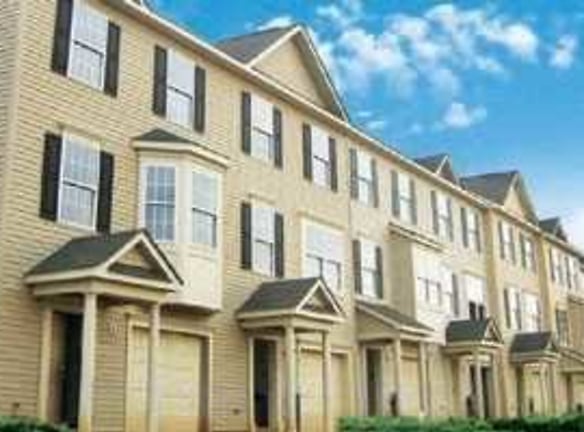 Oakland Place Townhomes - Columbia, MD