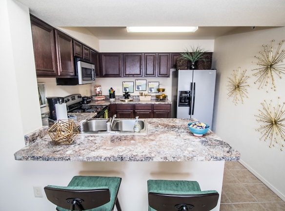 Tuscany Place Apartments - Lubbock, TX