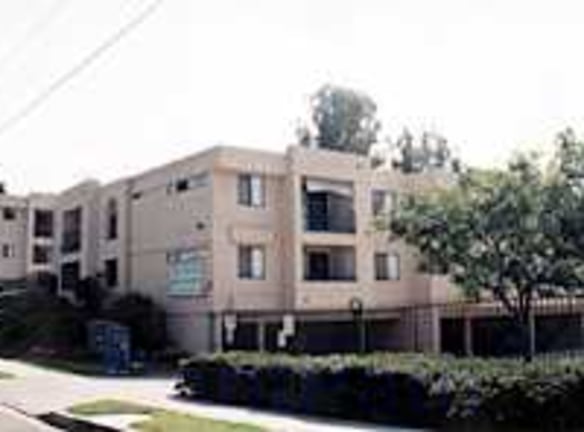 Bridgeview Apartments - San Diego, CA