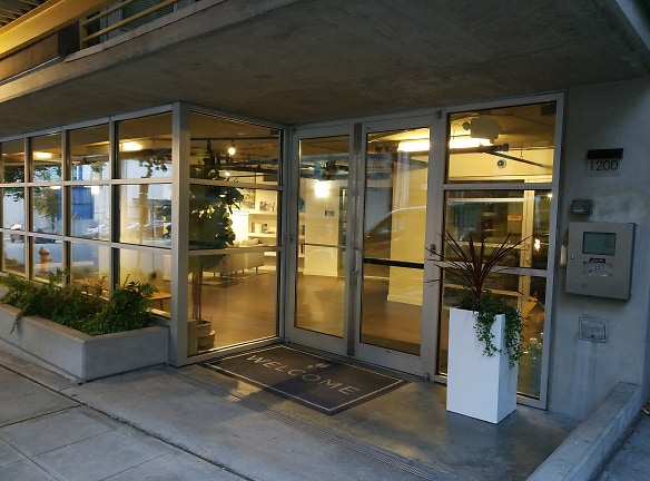 Mercerview Apartments - Seattle, WA