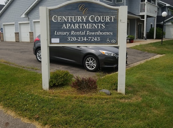 Century Court Townhome Apartments - Hutchinson, MN