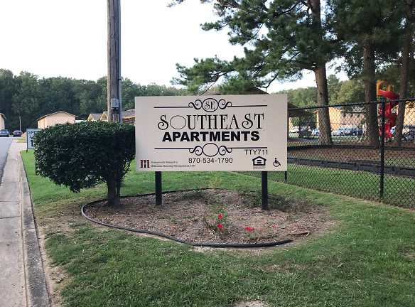 Southeast Apartments - Pine Bluff, AR